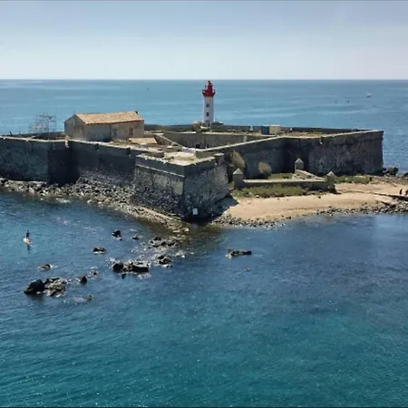 T3 Agde: Confort, Parking, Proche Plage Et Commerces, Capacite 5 Pers. - Fr-1-749-7 Agde
